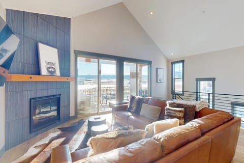 Mountain Bliss Retreat in Granby House in Granby