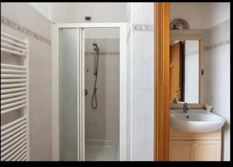 Apartment Monza park-autodrome-hospital-villa reale Apartment in Monza