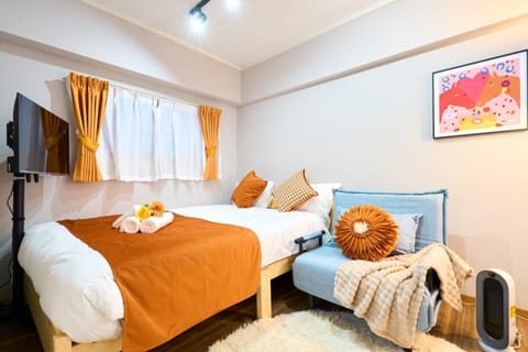 Bed, Photo of the whole room, Bedroom