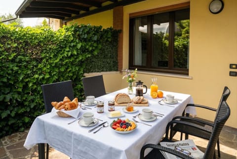 Patio, Day