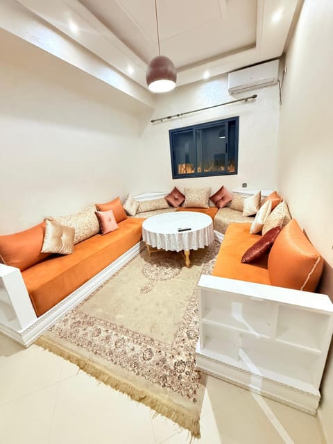 Living room, air conditioner
