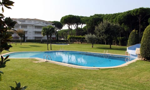 Garden, Swimming pool