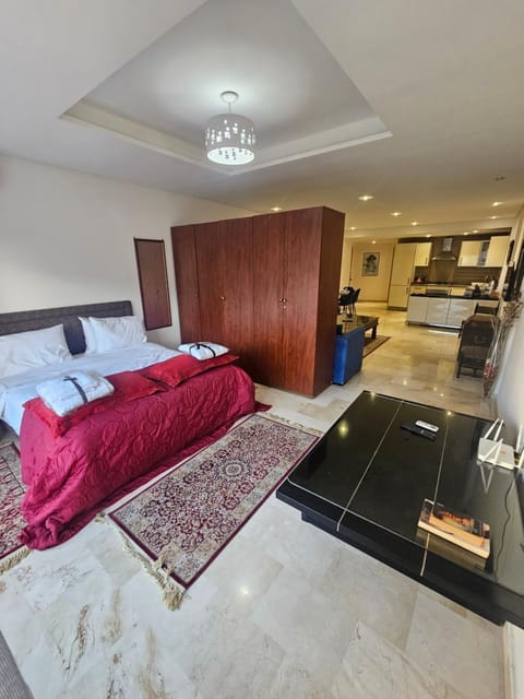 Bed, Photo of the whole room, Bedroom, heating, towels, wardrobe, air conditioner