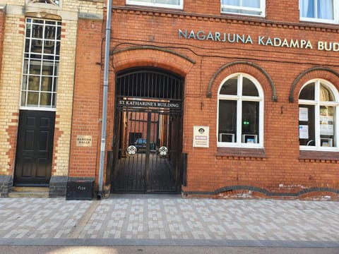 Sangha Hall Apartment in Leicester