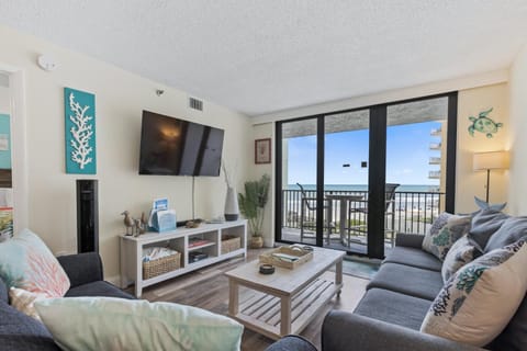 TV and multimedia, Balcony/Terrace, Living room