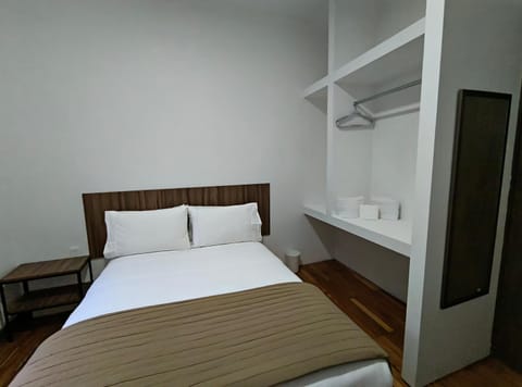 Hostal Schultz Bed and Breakfast in Mexico City