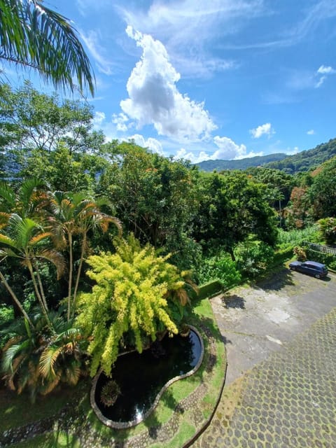 Espaço Plataforma Bed and Breakfast in Nova Friburgo