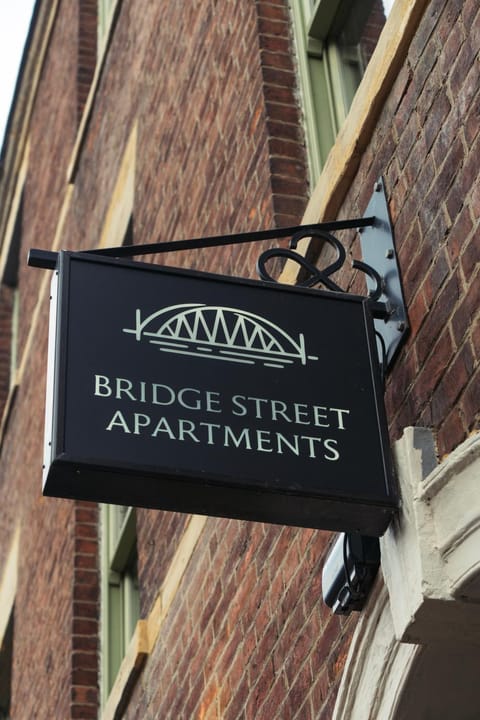 Property building, Logo/Certificate/Sign