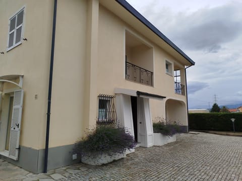 Casa Rosella House in Albenga