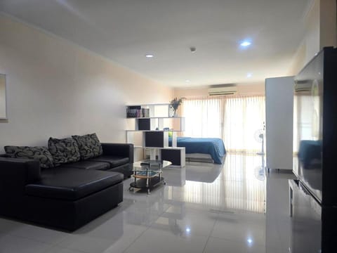 Living room, Bedroom
