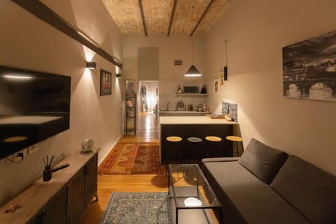 Kitchen or kitchenette, Living room
