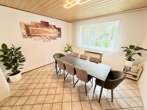 Cozy House Villa in Cologne