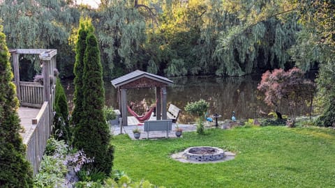 Spring, Day, Natural landscape, Summer, Garden, Garden view, River view