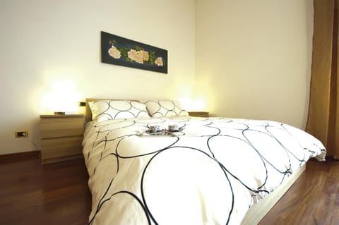 Corner House House in Rome