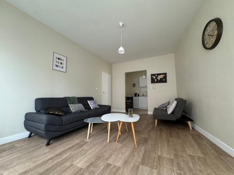 Escale 21 Apartment in Le Mans