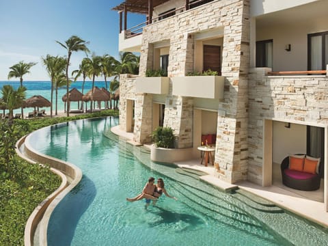 Property building, People, Beach, Pool view, Swimming pool, Swimming pool