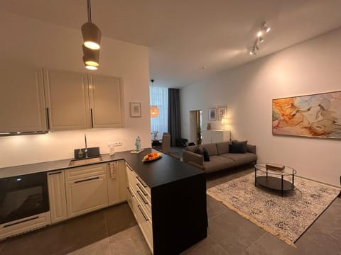 Kitchen or kitchenette, Living room