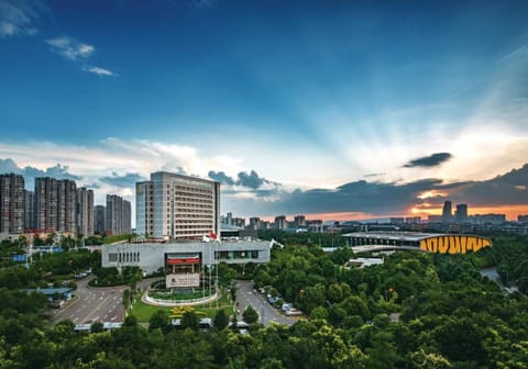 Property building, Natural landscape
