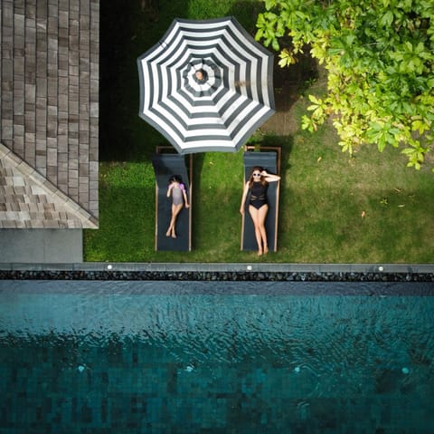 Pool view, Swimming pool