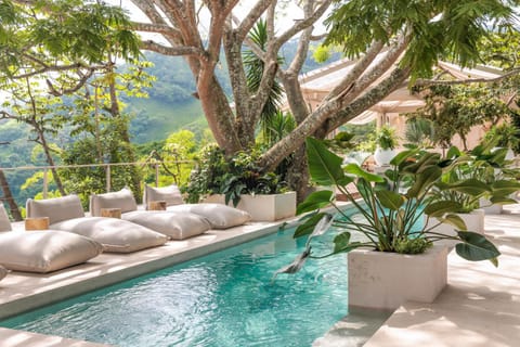 Property building, Swimming pool