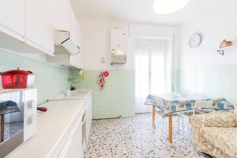 La perla sul mare, Levanto Apartment in Levanto