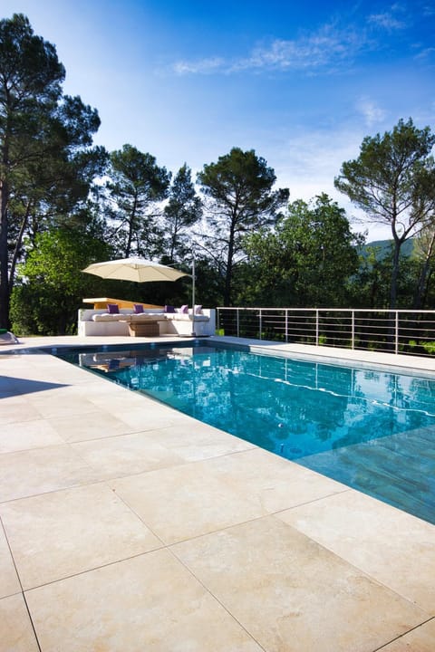 Mountain view, Pool view, Swimming pool, Swimming pool, sunbed