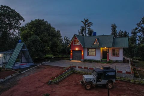 Property building, Garden