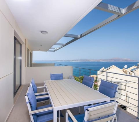 Lucky Seaside Villa House in Almyrida