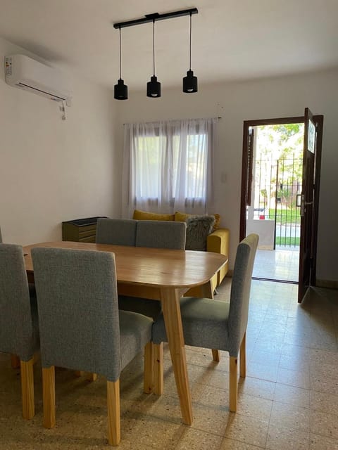 Living room, Seating area, Dining area, air conditioner