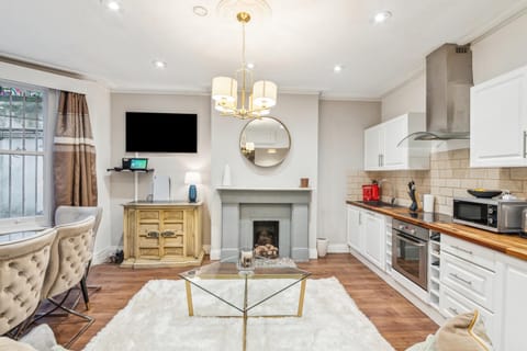 Kitchen or kitchenette, oven, stove