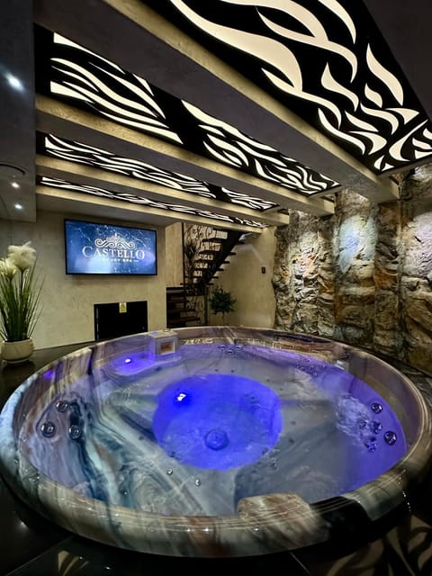 Castello luxury spa Apartment in Novi Sad