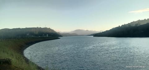 Nearby landmark, Day, Natural landscape, Lake view, Mountain view, River view
