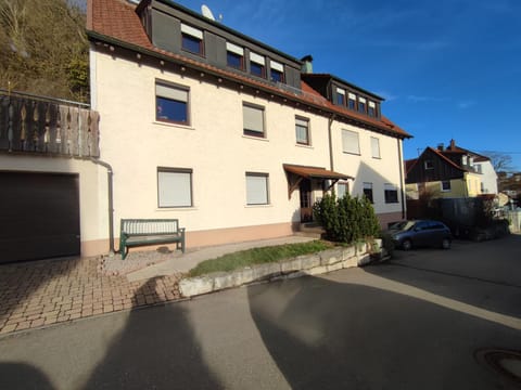 Property building, Day, Neighbourhood, Street view, Location, Parking