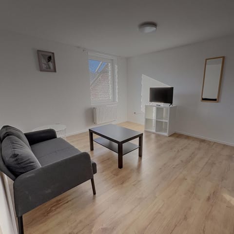 Jean 1C Brussels-Charleroi-Airport Apartment in Charleroi