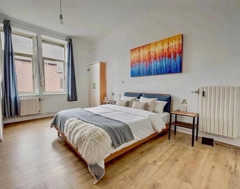 Station 82A Charleroi-airport Apartment in Charleroi