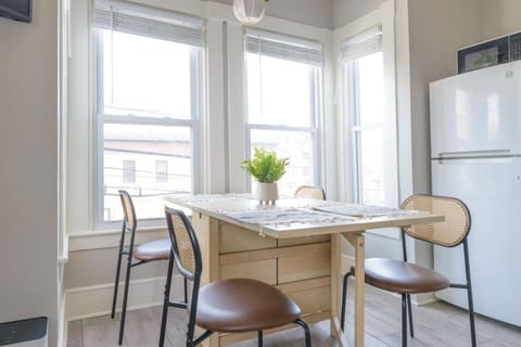 King Bed Downtown Suite Port City Stays Apartment in Portsmouth