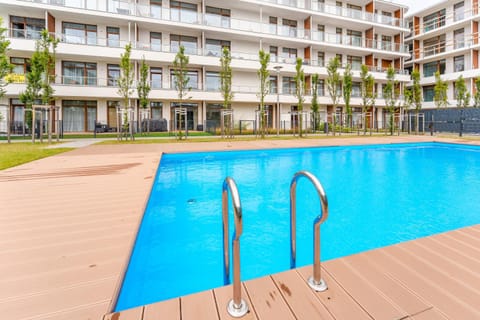 Property building, Pool view, Swimming pool