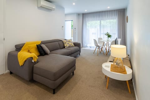 Living room, air conditioner