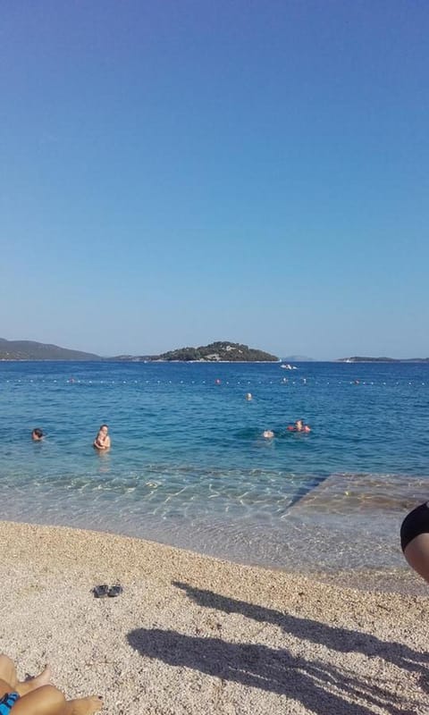 Apartments Ajka Apartment in Tisno