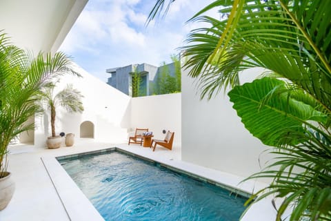Day, Garden, Garden view, Pool view, Swimming pool, Swimming pool, sunbed
