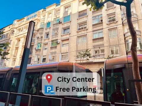 Property building, Street view, Location