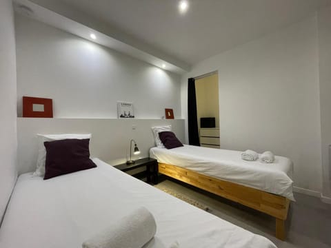 2 lits - Parking - Proche gare Apartment in Fontainebleau