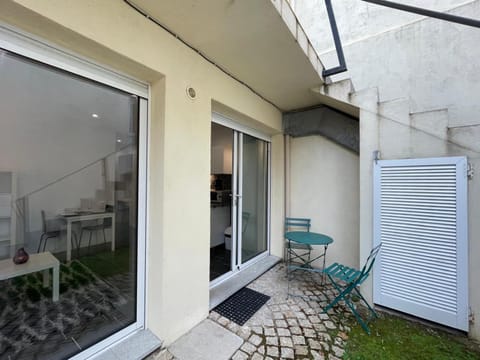 Confort & gare - Exterieur - Parking Apartment in Fontainebleau