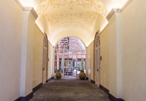 Facade/entrance, Day