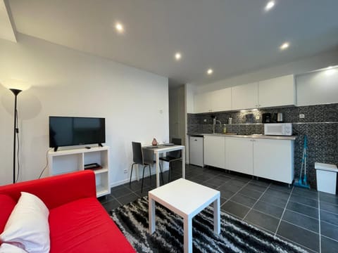 Confort & style - Parking - Proche gare Apartment in Fontainebleau