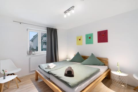 Living room, Bedroom