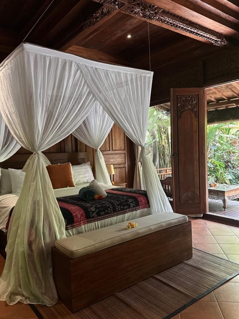 Patio, Bed, Photo of the whole room, Seating area, Bedroom