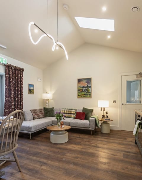 Coffee/tea facilities, Living room, Location, children, Family, Family, Facility for disabled guests, dishwasher, toaster