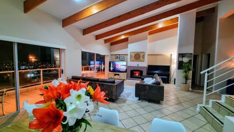 City view, City view