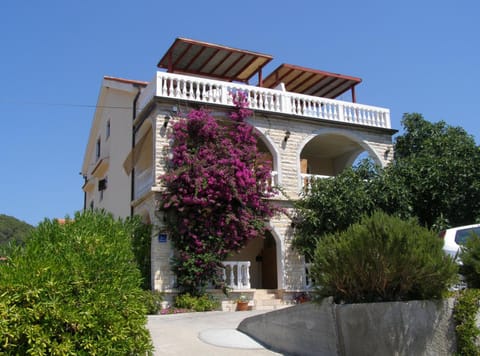 Property building, Day